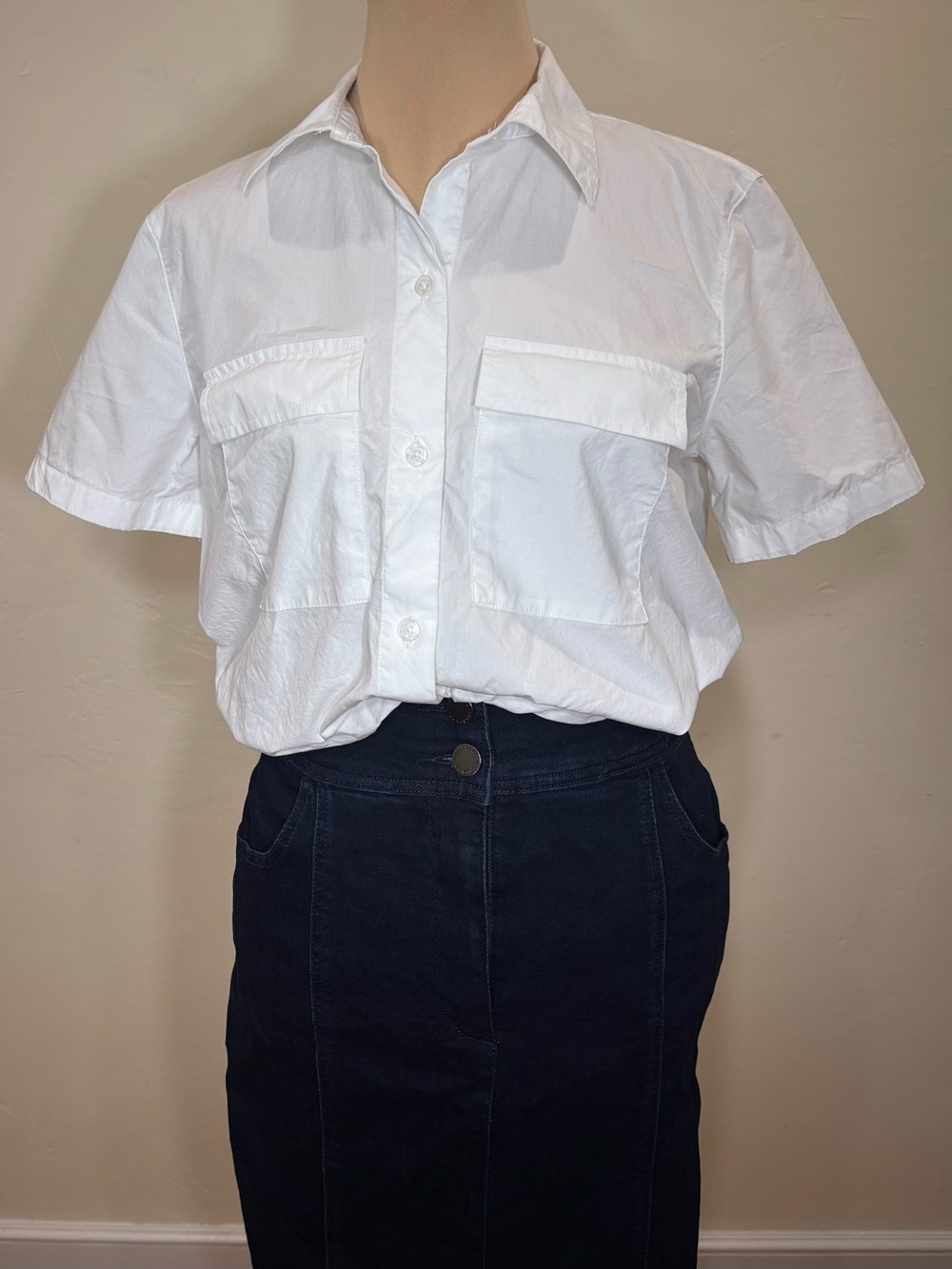 Banana Republic Factory Pocketed Cropped Shirt, 100% Cotton, White, Size XS